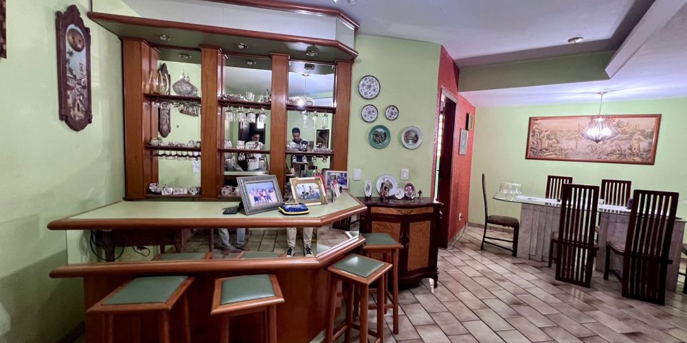 WhatsApp Image 2025-09-19 at 14.19.42 (1)