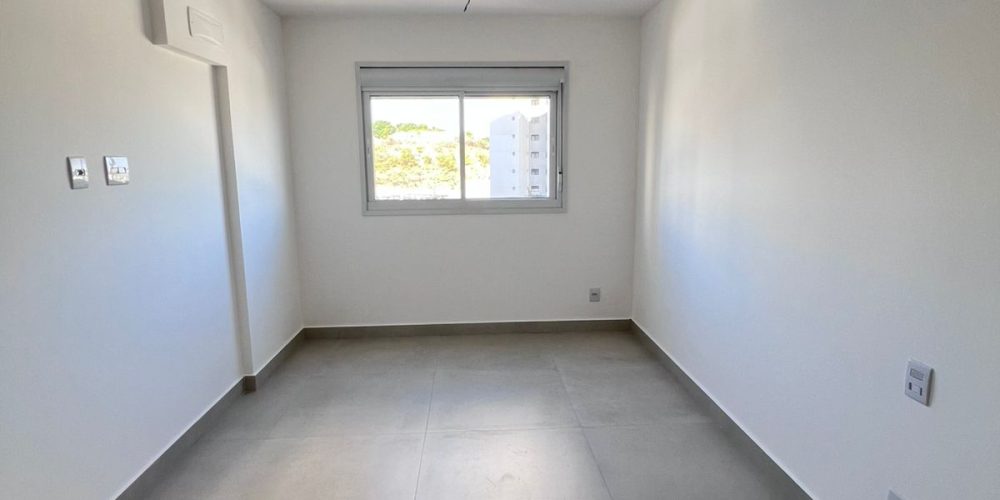 WhatsApp Image 2025-09-30 at 17.30.02 (4)