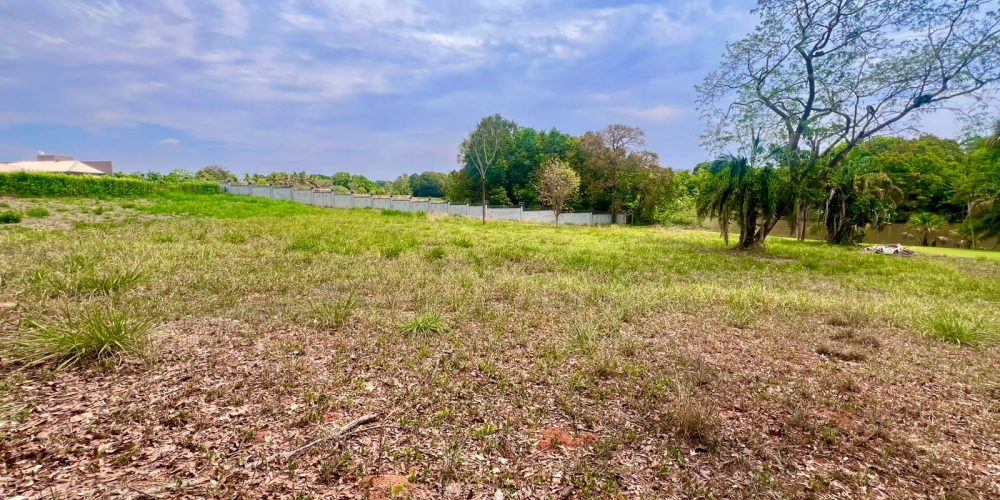 WhatsApp Image 2025-10-14 at 17.24.29 (2)