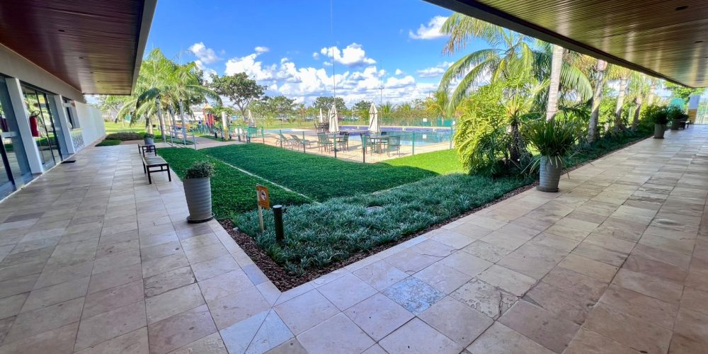 WhatsApp Image 2025-11-11 at 10.52.38 (1)